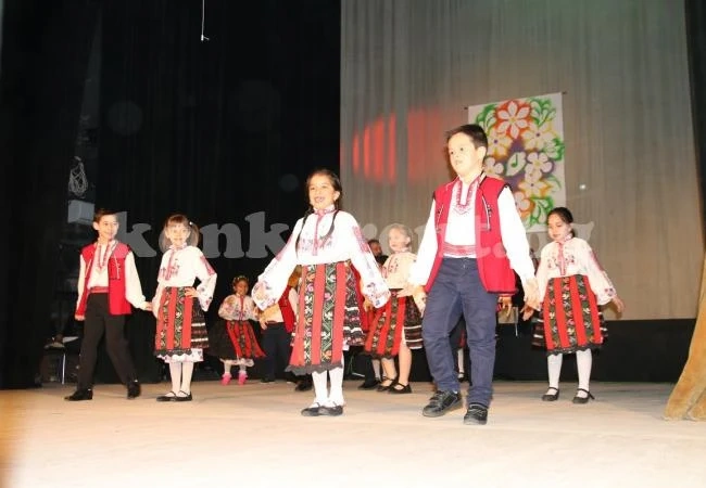 Таланти се изявиха в пролетен концерт пред погледа на кмет