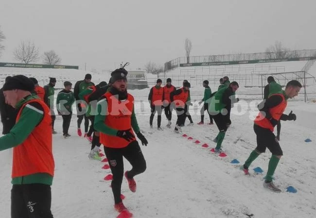 Провали се и контролата на Ботев