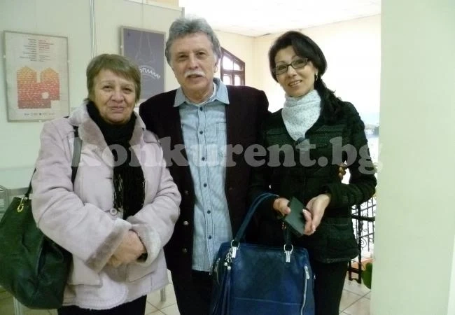 Красимир Кръстев подреди юбилейна изложба СНИМКИ