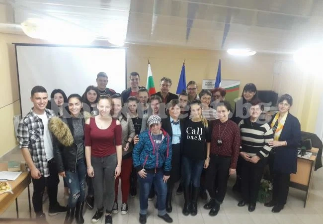 Открит урок за Петко Тодоров