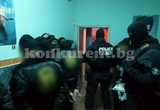 9 задържани при акции срещу наркоразпространението