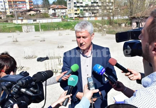 ГЕРБ удари кмет на БСП