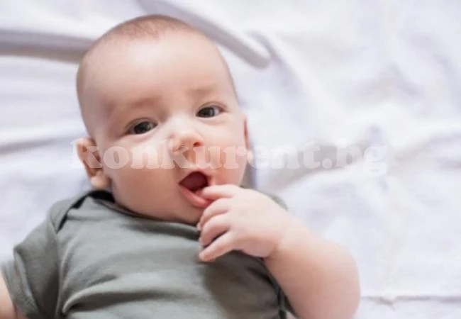 Мъж роди 4-килограмово бебе, но го преноси 3 седмици