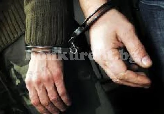 Братя пребиха и ограбиха пиян мъж