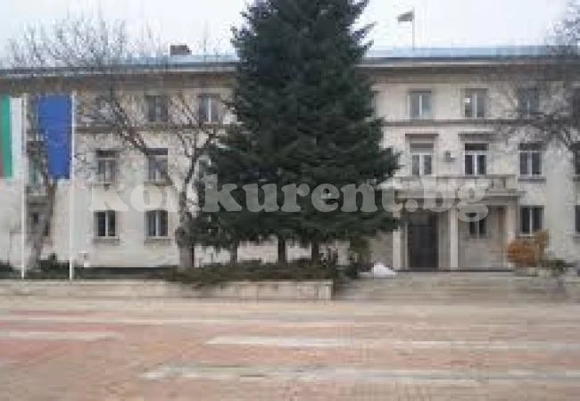 Удължиха с още 15 дни срока за кандидати за шефове на...