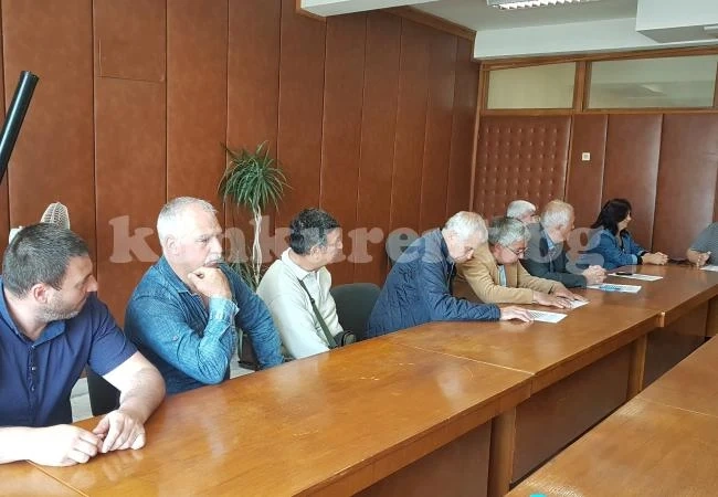 Започват масирани проверки на еднокопитни животни