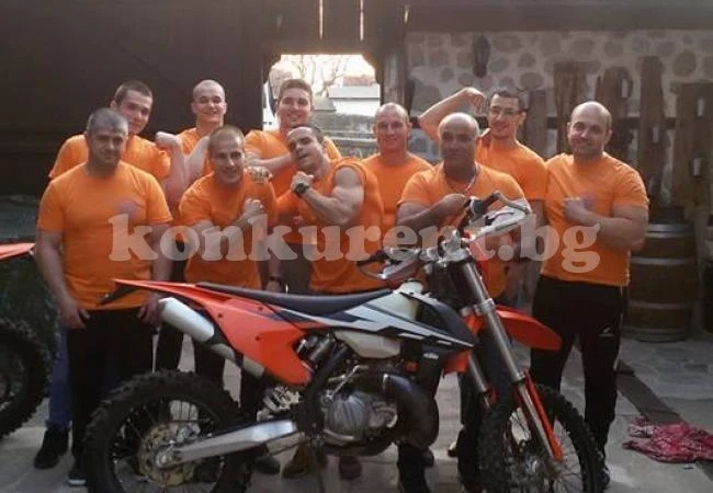 Ударно начало с 5 медала в републиканското за състезателите по канадска борба от региона