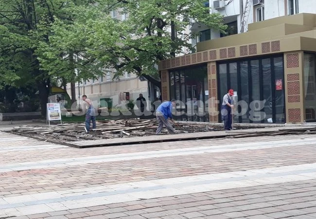 Италиански ресторант никне в центъра на Враца СНИМКИ