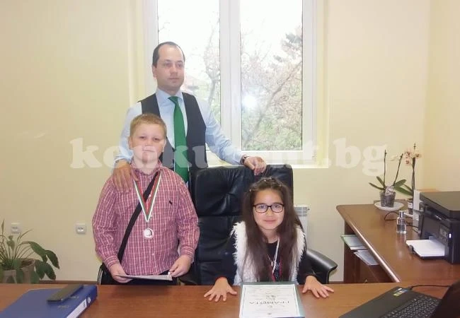 Кметът Калин Каменов срещна изявени ученици