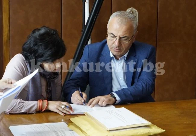 Отвориха офертите за зимното снегопочистване в Мездра до 2021 година