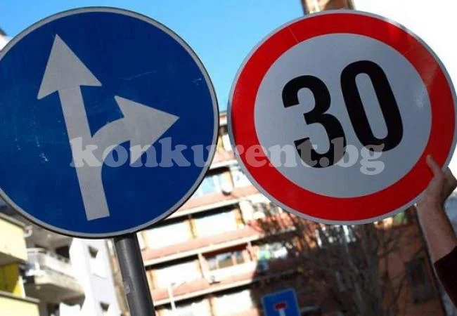 Знаци за над 3 млн. лева крадат от пътищата у нас