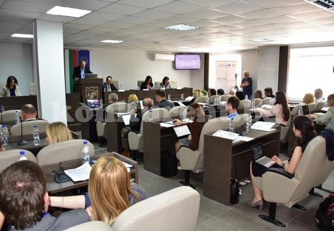 Община Враца посрещна гости от 8 държави по проект