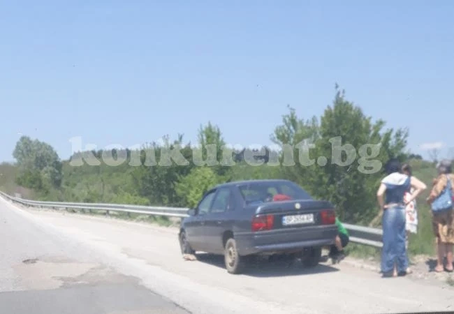 СНИМКИ Да спукаш гума в жегата