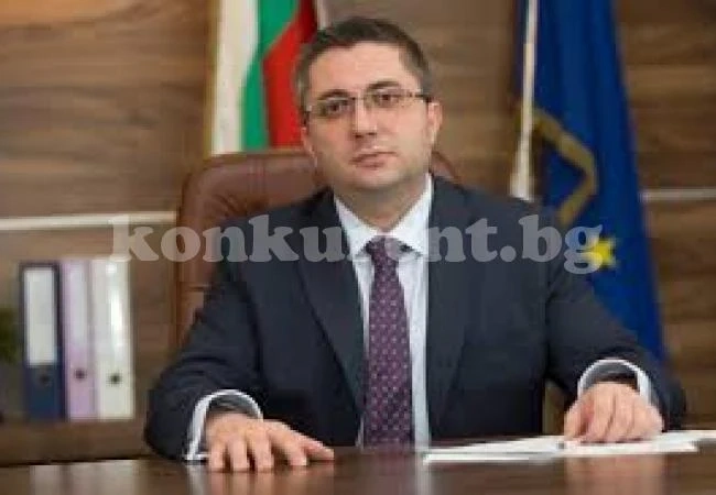 Министър Нанков каза кога започват моста по Е79 край Краводер
