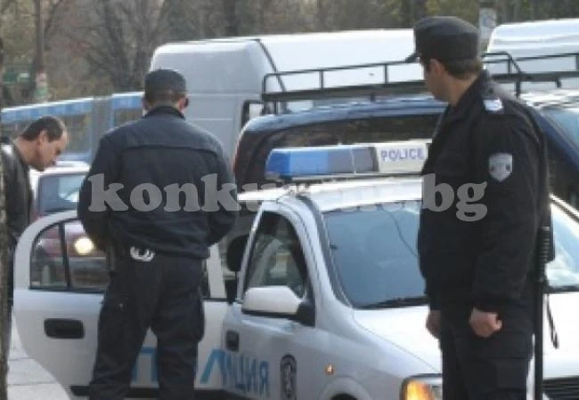 Криминалисти от Монтана и Видин задържаха извършители на множество кражби от кметства и магазини