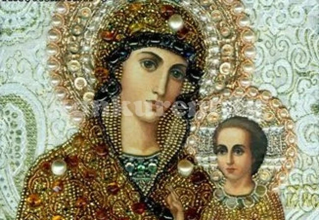 Чудотворната икона на Света Богородица пристига във Враца