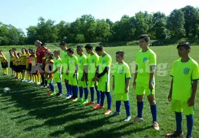 Дунав 2016 бие на два фронта в зона „Враца”