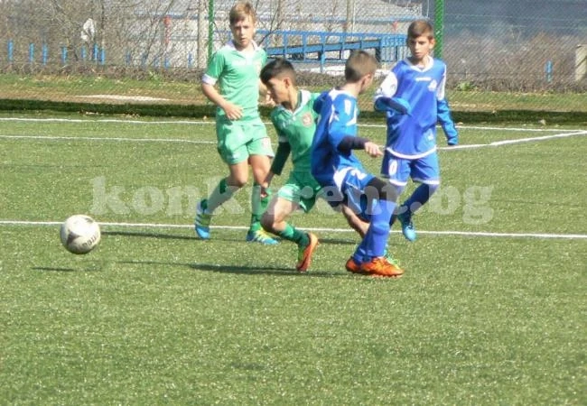Ботев завърши по шампионски във „Футбол 9“ - 15:0 срещу Медковец