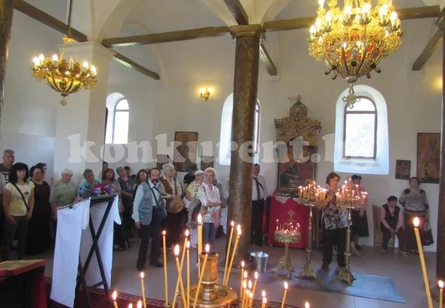 Двоен празник в храма в Белоградчик