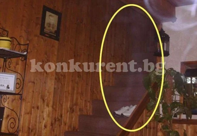 Камери запечатаха как полтъргайст вилнее в къщата на семейство (СНИМКИ/ВИДЕО)
