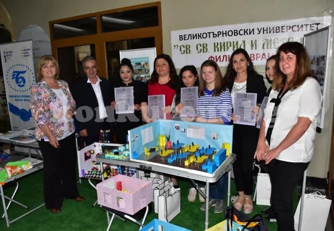 Студенти от филиала на ВТУ представиха свои разработки