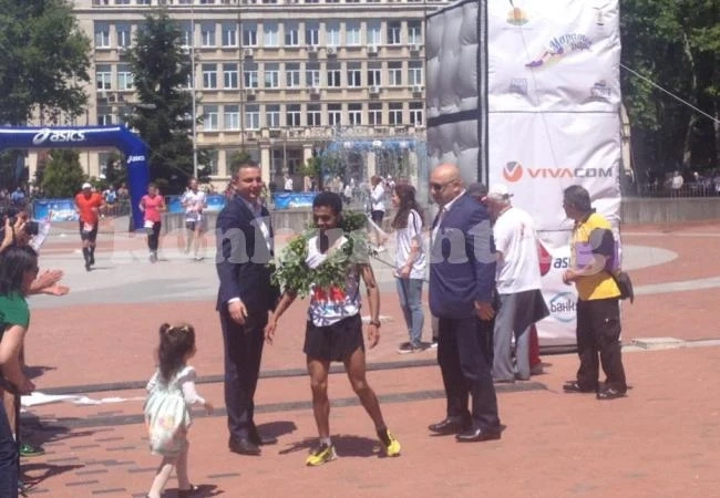 Врачански зет от Мароко победи в маратон, ружински пък е №1 при над 50-годишните