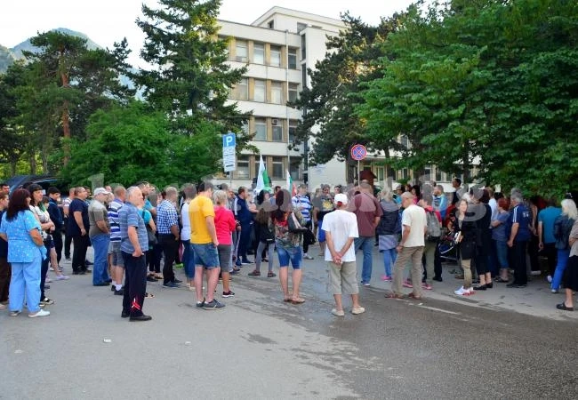 Блокират пътя за София на 1 юни