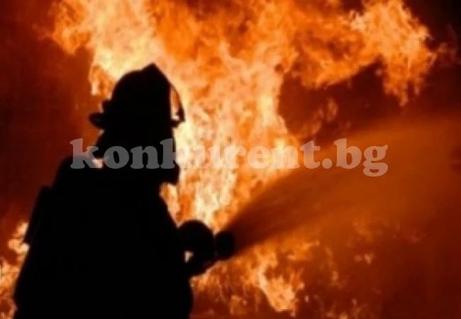 Горя заведение във Враца