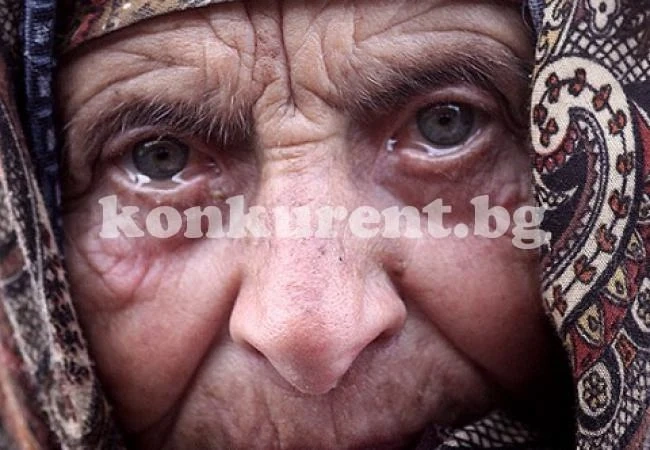 Биха и обраха 86 годишна жена в Северозапада