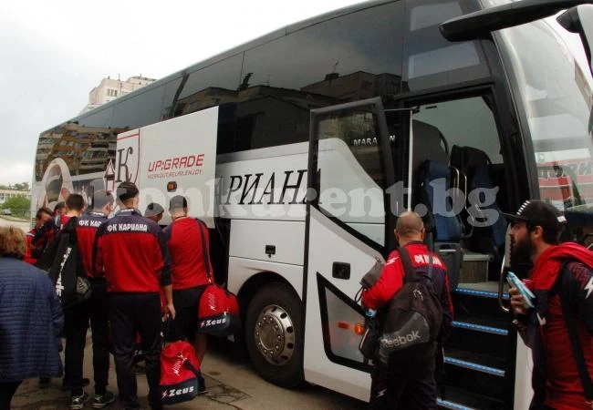 Кариана бие наред като за последно в Трета лига, този път в Свищов