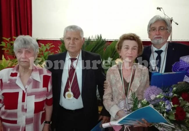 С четирима се увеличиха почетните граждани на Монтана