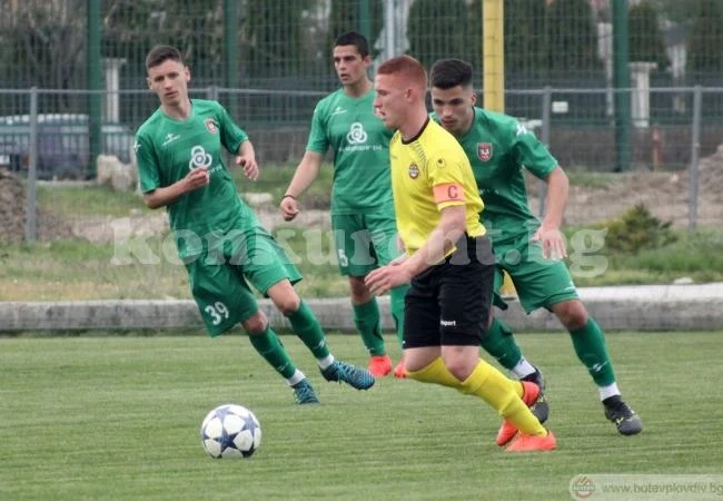 Ясни са нарядите за епилога в U19 и U17