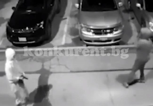 Крадци-неудачници правят истинско шоу по време на обир (ВИДЕО)