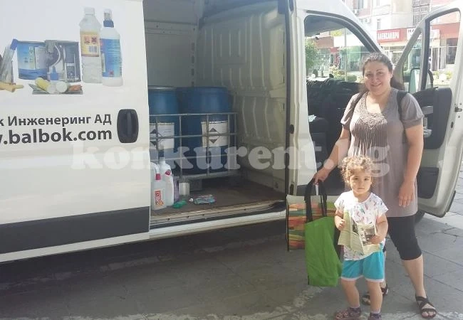 Успешен ден за мобилния пункт за безплатно приемане на опасни отпадъци в Козлодуй