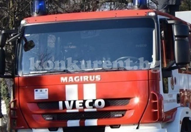  Газова бутилка пламна на булевард