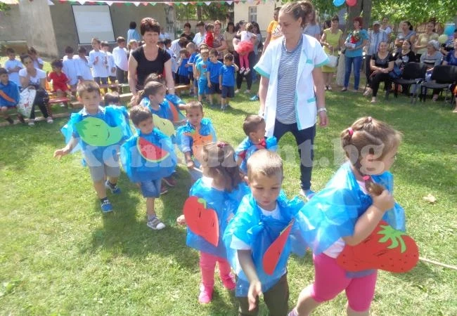 Караоке система ще радва малчугани