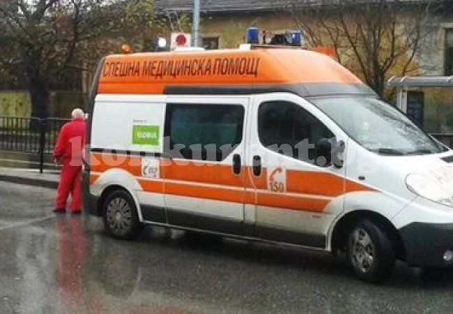 Жена с мотор пострада в катастрофа
