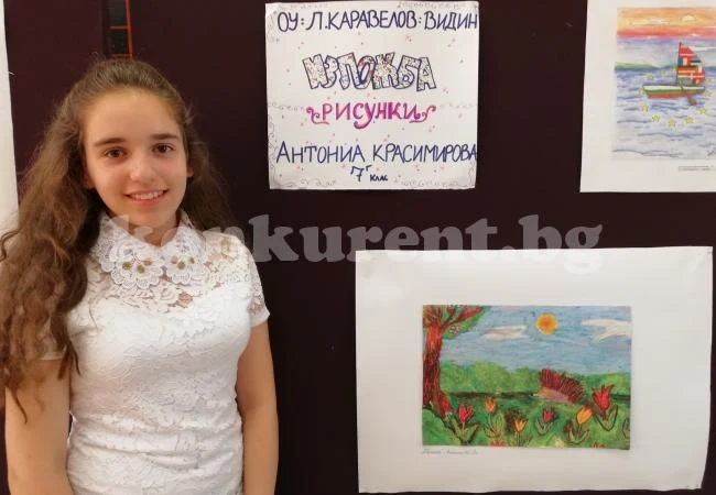 Талантлива художничка подреди изложба