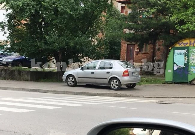 Да паркираш по врачански СНИМКИ