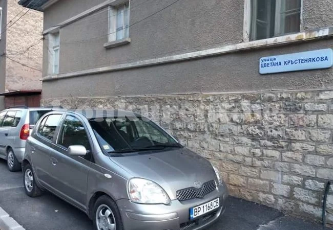 Да паркираш по врачански СНИМКИ