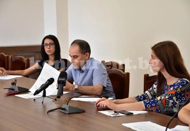 Четири фирми искат да ремонтират пътища във Врачанско