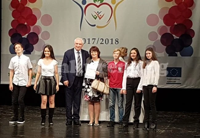 Ученици от СУ „Христо Ботев“-Враца са „Посланици на здравето“ №1