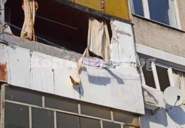Газова бутилка рани жена на \