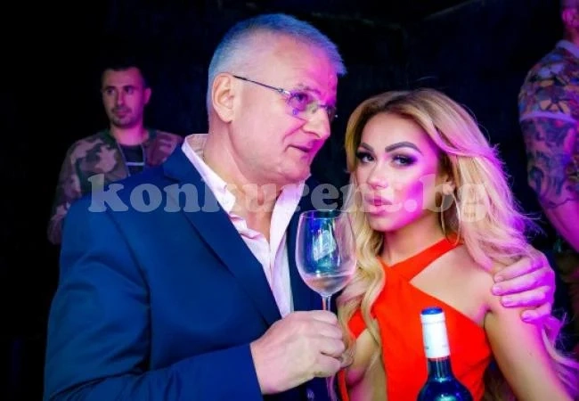 Нора Недкова: Обичам Христо Сираков!