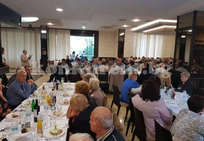 Препълниха ресторанта на „Хемус“ за юбилея на „Химко“ СНИМКИ
