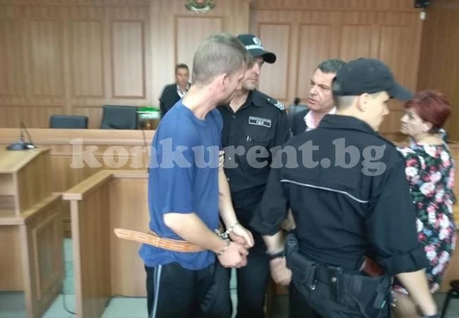 Избягал арестант се разхождал с наркотици на \
