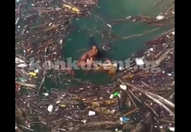 Смразяващо ВИДЕО: Сеирджии заснеха смъртта на двама удавници