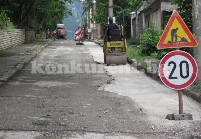 Асфалтират улици в Берковица по селската програма