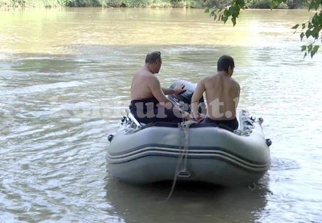 Oще тъpcят изчезналия във водите на Иcкъp край Мездра спелеолог СНИМКИ