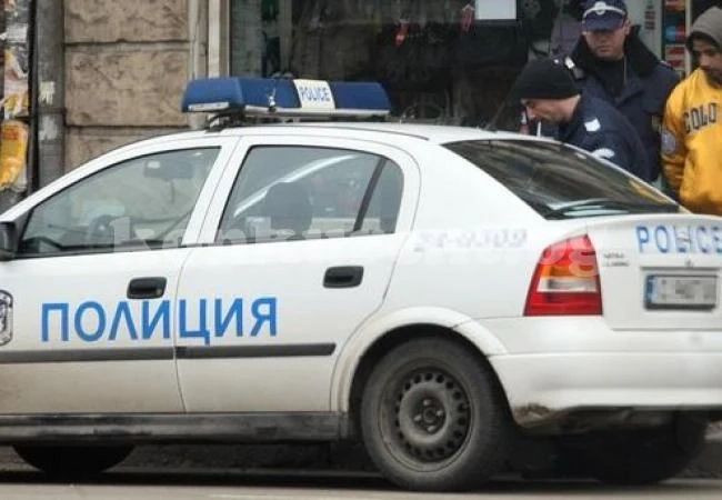 Полицията отново издирва Роки, който...